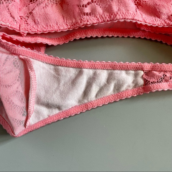 Victoria’s Secret Sheer Pink Floral Lace Thong Bodysuit Small Front Caging - Picture 9 of 14